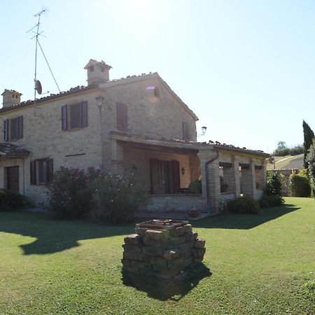 Bed and Breakfast Cascinale La Mimosa Cupramontana Exterior foto